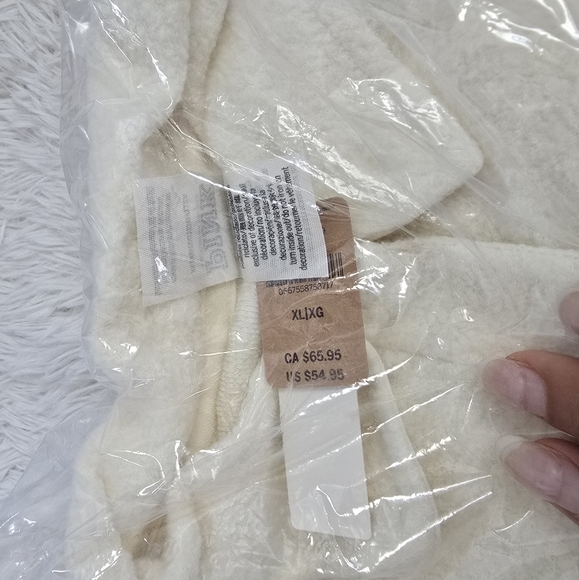 Victoria's Secret PINK Cream Reverse Fleece Cropped Sweatshirt NWT SZ XL - Picture 11 of 11